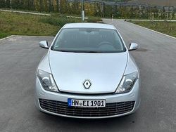 Silber Gebraucht 2009 Renault Laguna III Coupé | 6.000 € (Guter Preis)