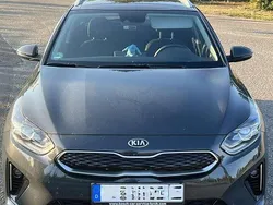 Grau Gebraucht 2021 Kia Ceed Sportswagon Platinum Kombi | 20.000 € (Guter Preis)