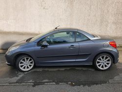 Grau Gebraucht 2007 Peugeot 207 CC Cabrio | 1.500 € (Fairer Preis)