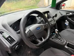 Schwarz Gebraucht 2018 Ford Focus ST-Line Limousine | 13.000 € (Fairer Preis)