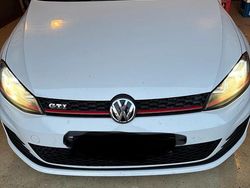 Weiß Gebraucht 2016 VW Golf VII GTI Limousine | 14.000 € (Guter Preis)