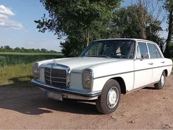 Weiß Gebraucht 1972 Mercedes W114 Limousine | 5.999 €