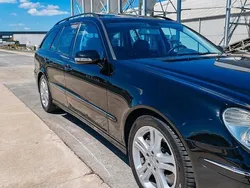 Schwarz Gebraucht 2006 Mercedes E500 Kombi | 13.890 € (Fairer Preis)