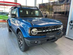 Velocity blue metallic Neu 2025 Ford Bronco Outer Banks SUV | 62.990 € (Etwas zu teuer)