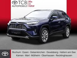 Nagoyablau metallic Gebraucht 2023 Toyota RAV4 Hybrid Basis SUV | 41.989 € (Etwas zu teuer)