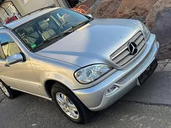 Silber Gebraucht 2003 Mercedes ML270 SUV | 4.700 € (Fairer Preis)