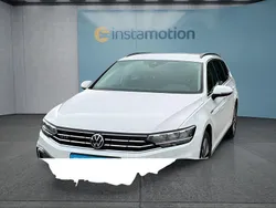Weiß Gebraucht 2021 VW Passat GTE Kombi | 22.049 € (Fairer Preis)