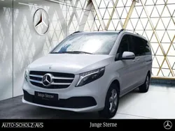 Bergkristallweiß metallic Gebraucht 2024 Mercedes V250 Edition Van / Kleinbus | 63.199 € (Teuer)