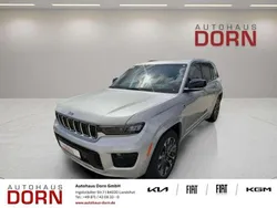 Silber Gebraucht 2023 Jeep Grand Cherokee Overland SUV | 74.989 € (Etwas zu teuer)