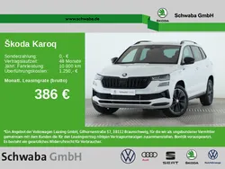 Weiß Gebraucht 2022 Skoda Karoq SportLine SUV | 39.360 €