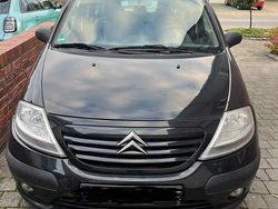 Schwarz Gebraucht 2003 Citroën C3 Kleinwagen | 999 €