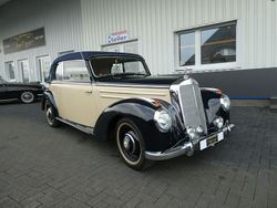 Blau Gebraucht 1952 Mercedes 220 Cabrio | 149.900 €