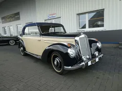 Blau Gebraucht 1952 Mercedes 220 Cabrio | 149.900 €