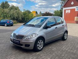 Silber Gebraucht 2007 Mercedes A160 Van / Kleinbus | 2.499 € (Teuer)