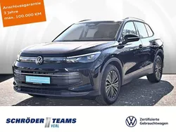 Schwarz Gebraucht 2024 VW Tiguan Life SUV | 35.980 € (Guter Preis)