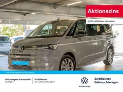 Grau Gebraucht 2024 VW Multivan Style Van / Kleinbus | 63.490 €