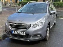 Grau Gebraucht 2014 Peugeot 2008 Allure SUV | 5.950 € (Guter Preis)