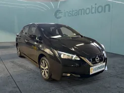 Grau Gebraucht 2022 Nissan Leaf Kleinwagen | 16.984 € (Fairer Preis)