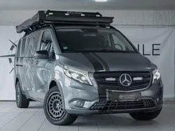 Grau Gebraucht 2022 Mercedes Vito Van / Kleinbus | 59.850 €