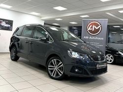 Grau Gebraucht 2022 Seat Alhambra FR-Line Van / Kleinbus | 32.899 € (Fairer Preis)