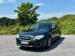 Grau Gebraucht 2006 Subaru Legacy Active Kombi | 2.599 € (Fairer Preis)
