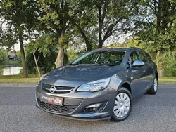Grau Gebraucht 2015 Opel Astra Edition Kombi | 8.999 € (Superpreis)
