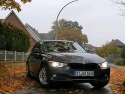 Grau Gebraucht 2014 BMW 320 Kombi | 8.800 € (Fairer Preis)