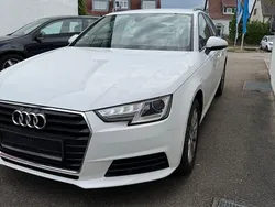 Weiß Gebraucht 2018 Audi A4 Sport Limousine | 13.600 € (Superpreis)