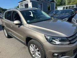 Grau Gebraucht 2014 VW Tiguan Exclusive SUV | 9.900 € (Superpreis)
