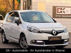 Weiß Gebraucht 2015 Renault Scénic III Bose Edition Van / Kleinbus | 7.250 € (Fairer Preis)