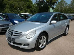 Silber Gebraucht 2006 Mercedes R320 Van / Kleinbus | 4.350 € (Fairer Preis)