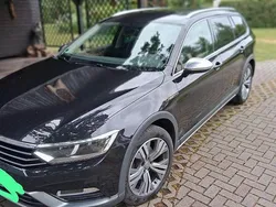 Schwarz Gebraucht 2017 VW Passat Alltrack Kombi | 12.000 € (Fairer Preis)