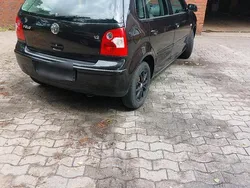 Schwarz Gebraucht 2002 VW Polo Kleinwagen | 690 € (Superpreis)