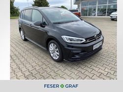Schwarz Gebraucht 2024 VW Touran Highline Van / Kleinbus | 34.490 € (Fairer Preis)