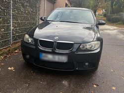 Schwarz Gebraucht 2008 BMW 320 Limousine | 2.600 € (Superpreis)