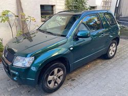 Grün Gebraucht 2007 Suzuki Grand Vitara Comfort SUV | 3.500 € (Fairer Preis)
