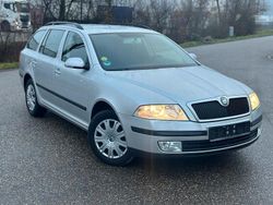 Silber Gebraucht 2005 Skoda Octavia Kombi | 3.950 € (Etwas zu teuer)