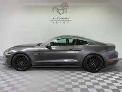 Grau Gebraucht 2019 Ford Mustang GT Performance Edition Coupé | 40.700 € (Fairer Preis)