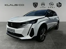 Weiß Gebraucht 2021 Peugeot 5008 Allure Van / Kleinbus | 25.890 € (Etwas zu teuer)