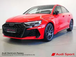 Progressivrot metallic Gebraucht 2025 Audi RS3 Ambiente Kleinwagen | 69.790 € (Fairer Preis)