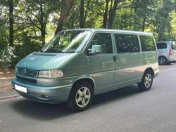 Grün Gebraucht 2001 VW T4 Van | 14.990 €