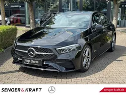 Schwarz Gebraucht 2024 Mercedes A180 AMG Limousine | 30.980 € (Fairer Preis)