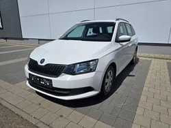 Weiß Gebraucht 2016 Skoda Fabia Active Kombi | 5.499 € (Guter Preis)