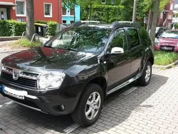 Schwarz Gebraucht 2012 Dacia Duster Prestige SUV | 5.300 € (Guter Preis)