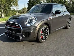 Grau Gebraucht 2017 Mini John Cooper Works Kleinwagen | 19.500 € (Fairer Preis)