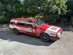 Rot Gebraucht 1995 Volvo 940 Kombi | 8.990 €