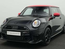 Schwarz Gebraucht 2024 Mini John Cooper Works Kleinwagen | 28.873 € (Fairer Preis)