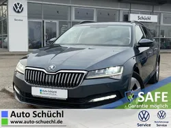 Grau Gebraucht 2021 Skoda Superb Kombi | 23.870 € (Superpreis)
