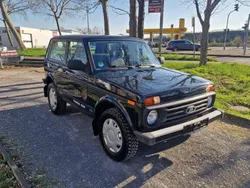 Grün Gebraucht 2018 Lada Urban SUV | 9.999 € (Superpreis)