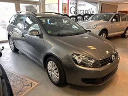 Grau Gebraucht 2011 VW Golf VI Trendline Kombi | 4.000 € (Fairer Preis)